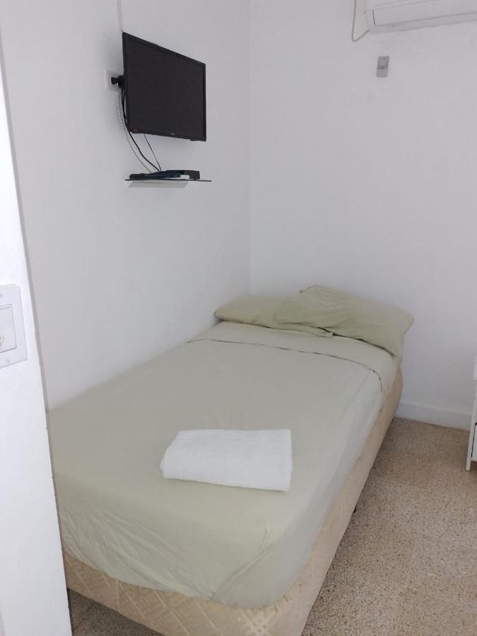 Hostal Familiar Carmencita パナマ・シティー エクステリア 写真